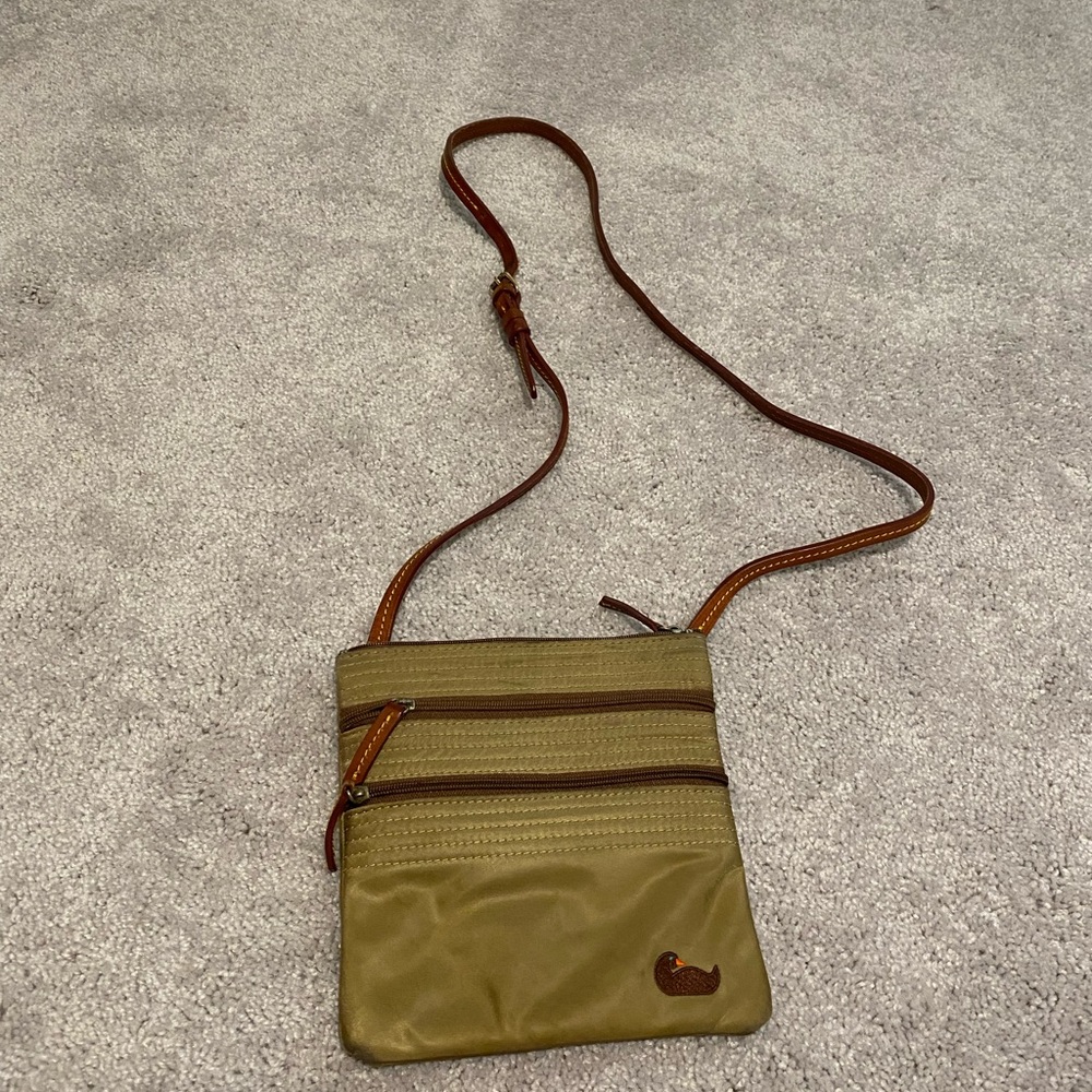 Dooney & Bourke crossbody bag